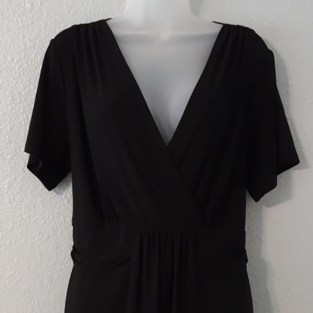 Avenue Black Dress 18/20